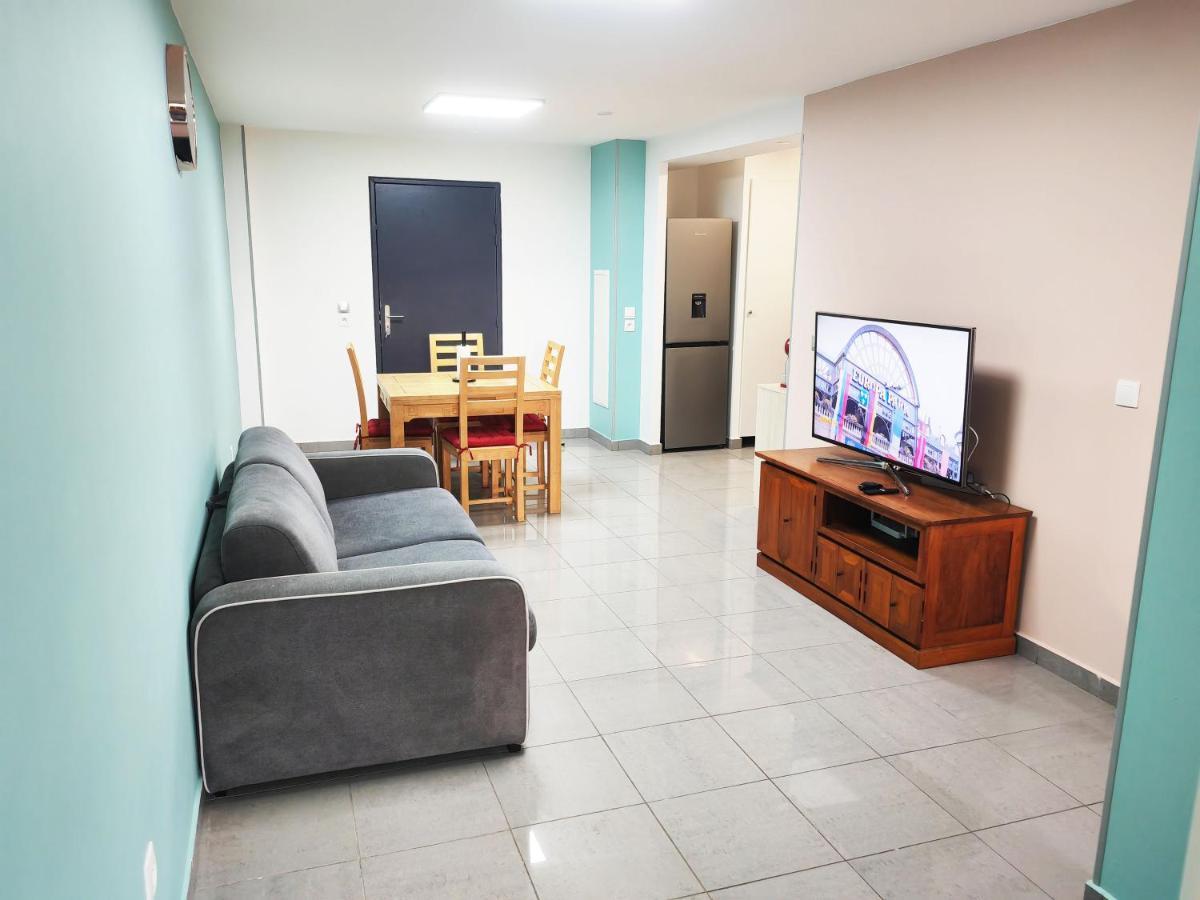 Apartamento Le 5Eme As // F2 Totalement Refait A Neuf Saint-Denis Exterior foto